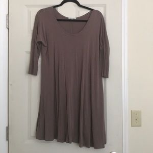 Quarter sleeve length tan dress